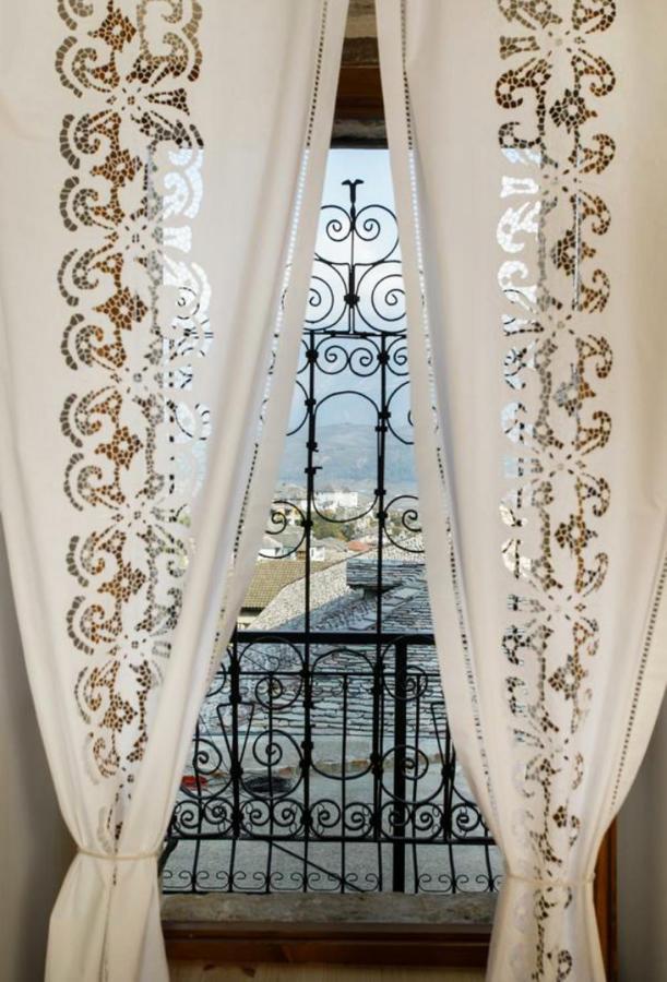 Gjirokastër Guest House Tea المظهر الخارجي الصورة